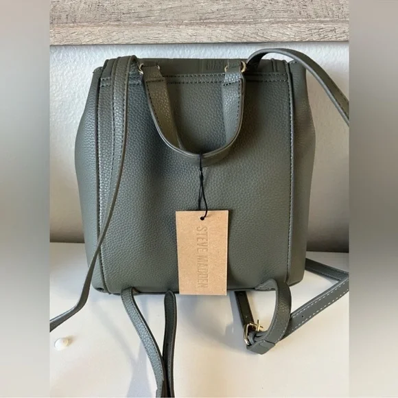 BIN046.9 NWT Steve Madden Olive Green Backpack - Picture 4 of 5
